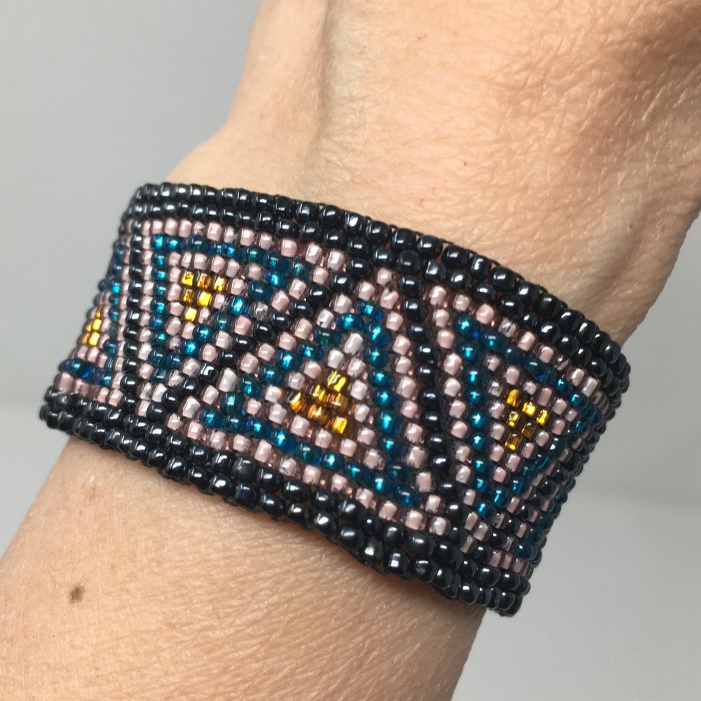 Triangular Geometric Hematite Toned Pink Teal Orange Peyote Seed Bead Bracelet